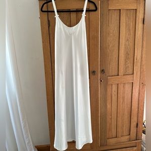 Vintage 80’s Christian Dior White Slip, size M